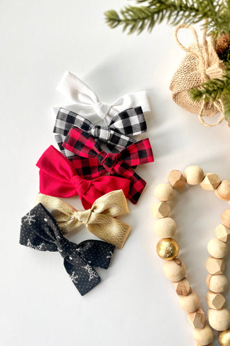 Winter Cora Bows