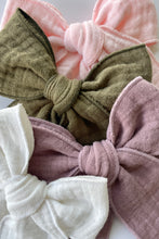 Load image into Gallery viewer, Gauze Gwen Bows (10 COLORS)