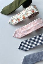 Load image into Gallery viewer, Cream Floral Necktie (Sizing for the entire family!)