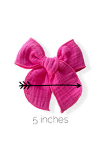 Load image into Gallery viewer, Gauze Gwen Bows (10 COLORS)