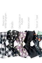 Load image into Gallery viewer, Halloween Cora Bows