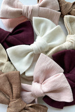 Load image into Gallery viewer, Linen Sophie Bows (Restocked!)